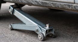 secure and stable lifting